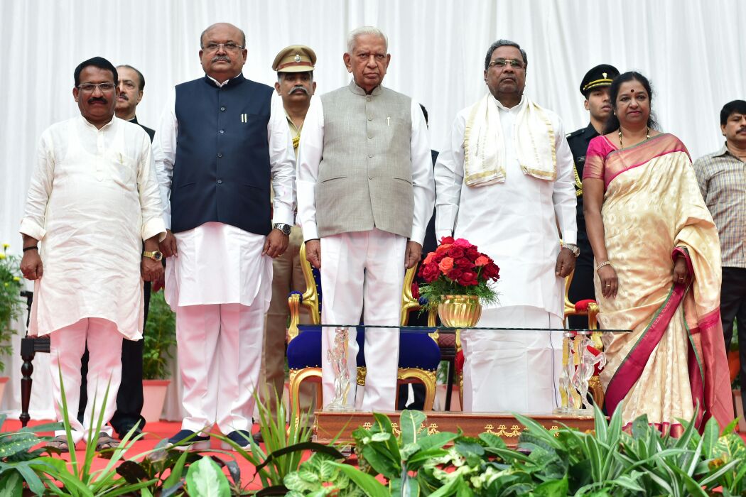 ಕ್ಯಾಬಿನೆಟ್ ದರ್ಜೆಯ ಸಚಿವರಾಗಿ ರೇವಣ್ಣ ಪ್ರಮಾಣವಚನ